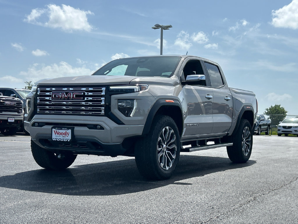 New 2026 GMC Canyon Denali AWD/4WD image 2