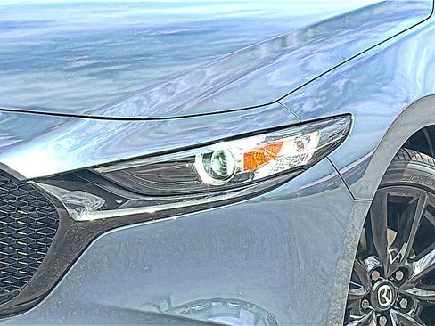 New 2025 MAZDA MAZDA3 Carbon AWD/4WD image 4