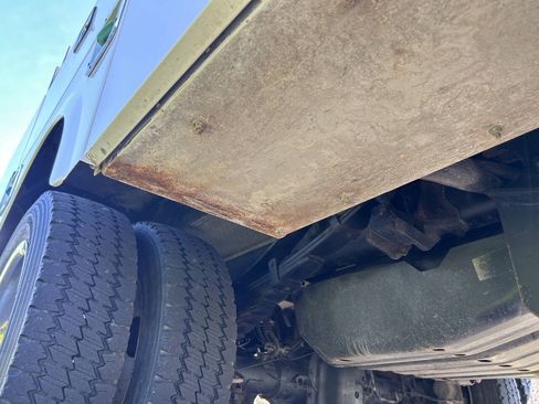 Used 2017 Ford F550 4x4 Regular Cab Super Duty image 28