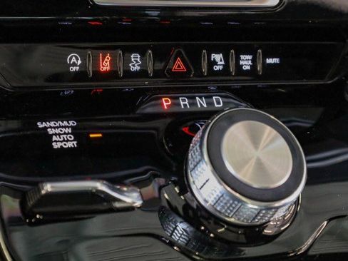 New 2025 Jeep Wagoneer Series II w/ Premium Group I image 21