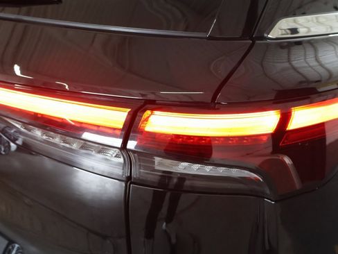 Used 2023 INFINITI QX60 Luxe w/ Vision Package image 33