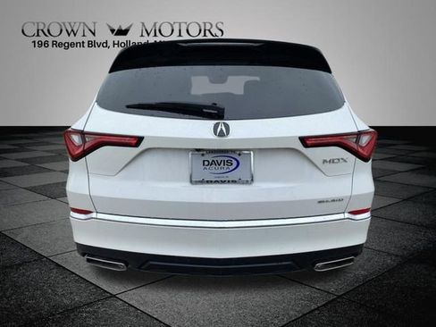 Used 2023 Acura MDX SH-AWD image 8