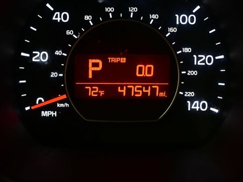 Used 2019 Kia Soul + FWD image 21