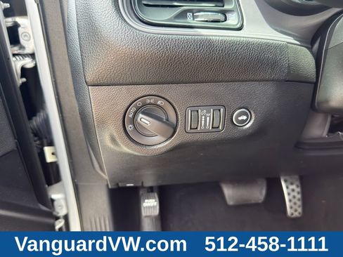 Used 2023 Dodge Challenger R/T RWD image 23
