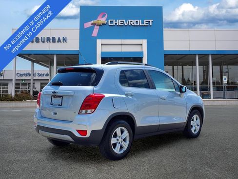 Used 2018 Chevrolet Trax LT FWD image 5