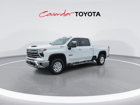 Used 2024 Chevrolet Silverado 2500 LTZ w/ LTZ Premium Texas Edition AWD/4WD image 4