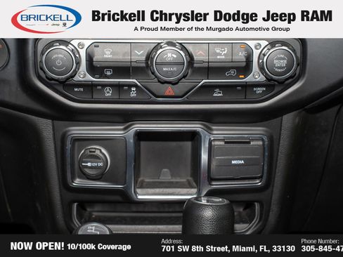 Used 2022 Jeep Wrangler Sport image 21