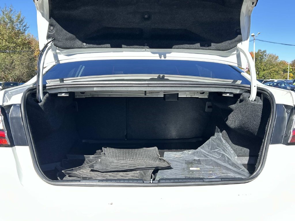 Used 2022 Subaru Legacy Premium AWD/4WD image 11