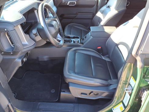 Certified 2025 Ford Bronco Outer Banks image 5