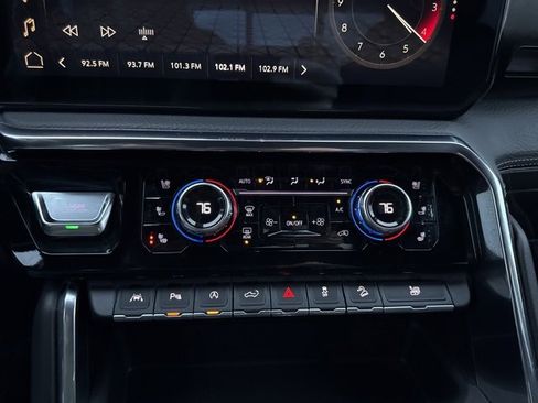 Used 2023 GMC Sierra 1500 Denali w/ Technology Package image 20