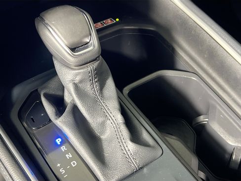 Used 2025 Toyota Grand Highlander AWD Hybrid image 24