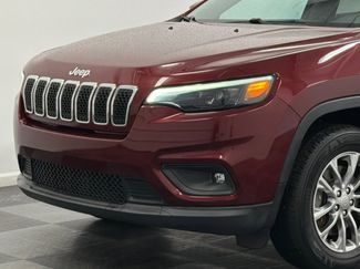 Used 2019 Jeep Cherokee Latitude Plus w/ Comfort/Convenience Group video 2