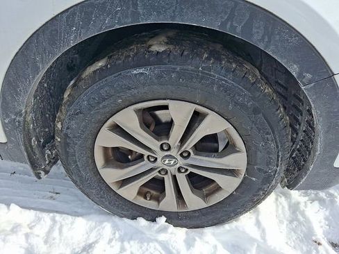 Used 2013 Hyundai Santa Fe Sport w/ Technology Pkg image 9