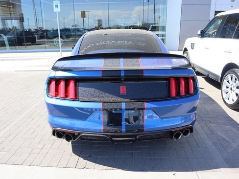 Used 2016 Ford Mustang Shelby GT350 w/ Track Package RWD image 4