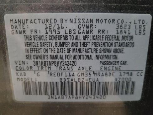 Used 2017 Nissan Sentra S FWD image 33