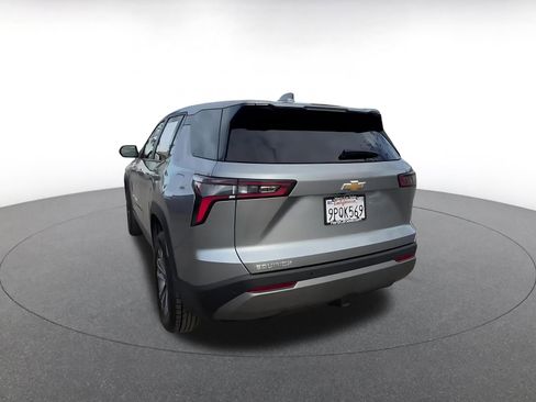 Used 2025 Chevrolet Equinox LT image 11