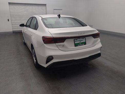 Used 2022 Kia Forte Sedan FWD image 6