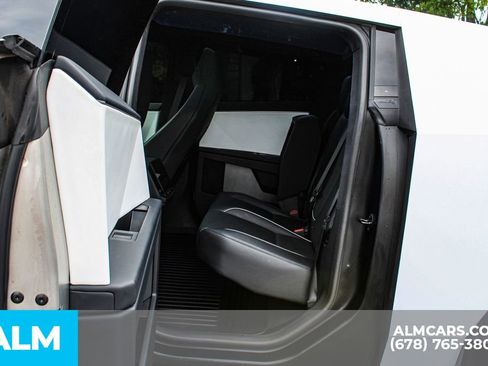Used 2024 Tesla Cybertruck Cyberbeast AWD/4WD image 19