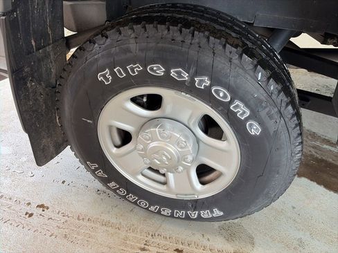 Used 2022 RAM 2500 Tradesman image 22