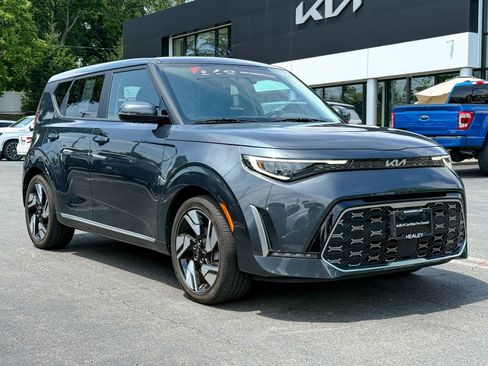 Certified 2023 Kia Soul GT-Line w/ GT-Line Technology Package FWD image 1