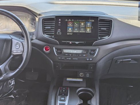 Certified 2023 Honda Passport TrailSport image 14