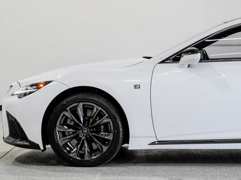 Used 2021 Lexus LS 500 F Sport w/ Accessory Package (Z2) image 15