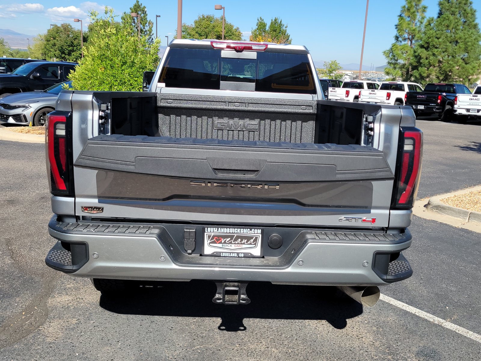 New 2026 GMC Sierra 3500 AT4 w/ AT4 Premium Plus Package AWD/4WD image 10