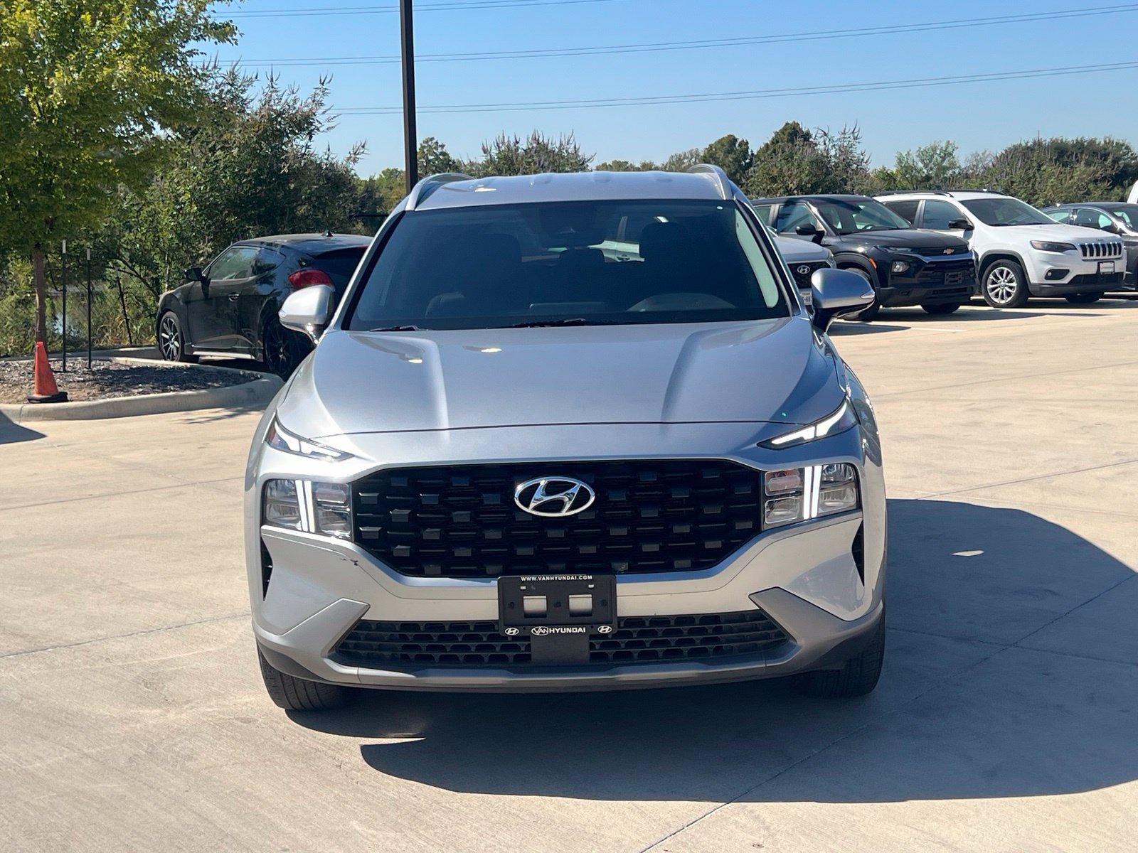 Certified 2023 Hyundai Santa Fe SEL FWD image 2