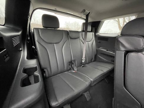 Used 2022 Hyundai Palisade SEL w/ 8P Bench Seat Package image 15