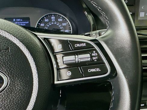 Used 2021 Kia Seltos EX image 11