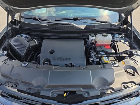 Certified 2023 Chevrolet Traverse RS w/ LPO, Floor Liner Package AWD/4WD image 29