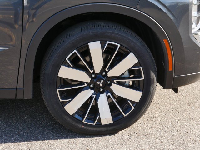 Used 2026 Mitsubishi Outlander SE AWD/4WD image 7