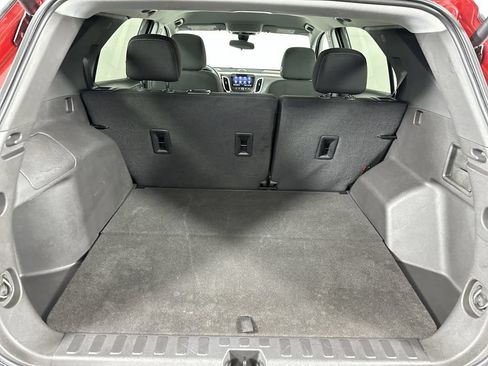 Used 2023 Chevrolet Equinox LT FWD image 27
