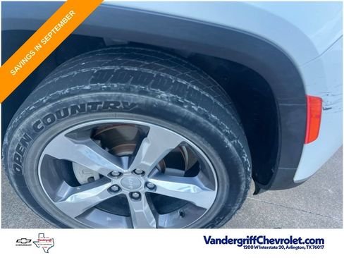 Used 2021 Jeep Grand Cherokee L Limited AWD/4WD image 4