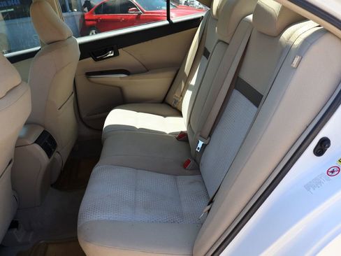 Used 2012 Toyota Camry XLE FWD image 21