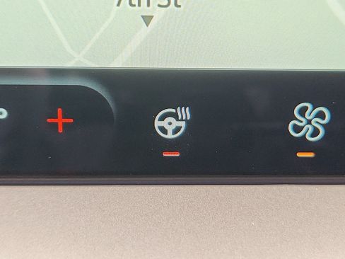 Used 2024 Ford Escape SE FWD image 18