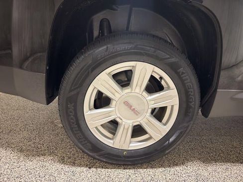 Used 2015 GMC Terrain SLE image 32