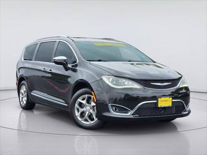 Certified 2018 Chrysler Pacifica Limited w/ Advanced Safetytec Group
