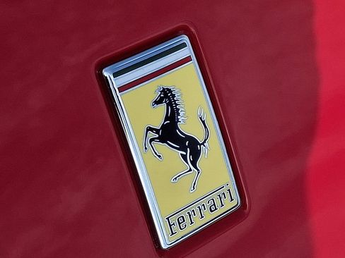 Used 2020 Ferrari F8 Tributo RWD image 32