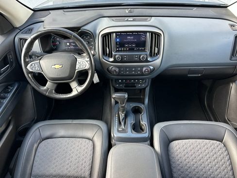 Used 2019 Chevrolet Colorado Z71 image 3