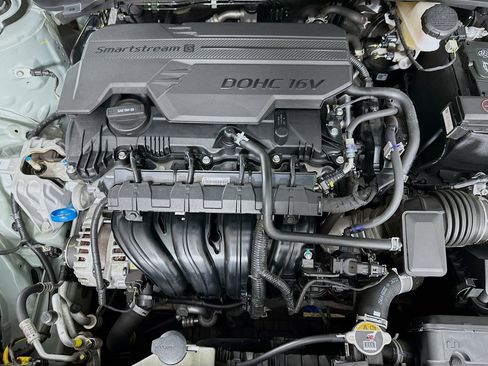 Used 2025 Kia K4 LXS image 33