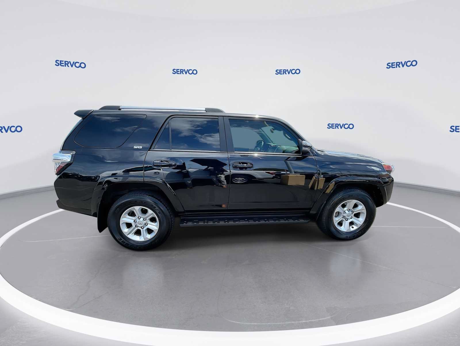 Used 2024 Toyota 4Runner SR5 Premium RWD image 9