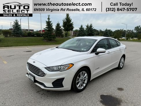 Used 2019 Ford Fusion SE FWD image 1