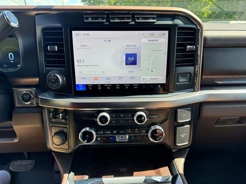 Used 2024 Ford F250 King Ranch w/ Chrome Package AWD/4WD image 29