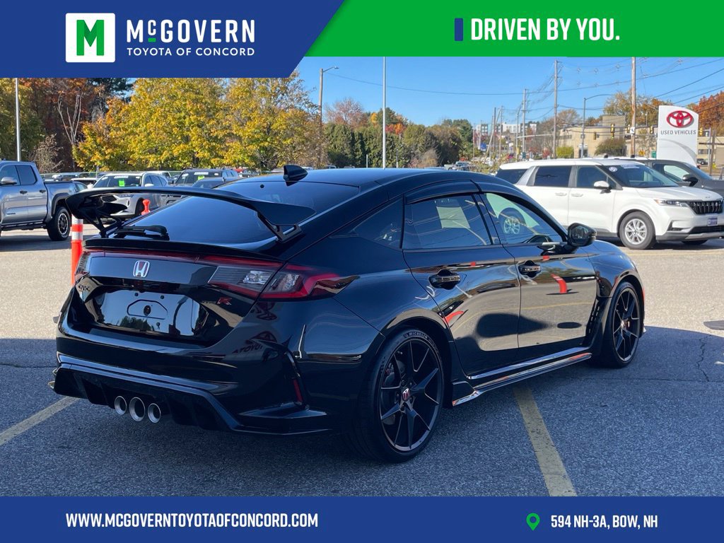 Used 2026 Honda Civic Type R image 5