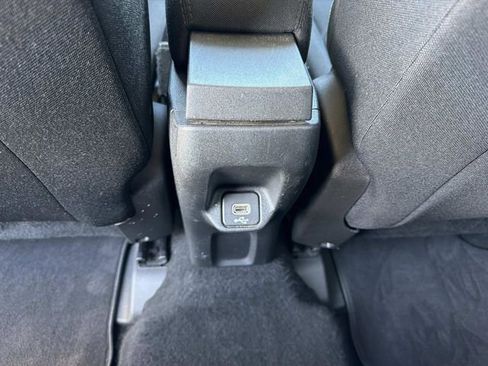 Used 2020 Jeep Renegade Latitude image 14