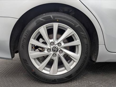 Used 2024 Toyota Camry LE FWD image 32