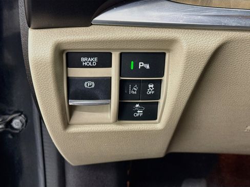 Used 2019 Acura MDX FWD w/ Technology Package image 16