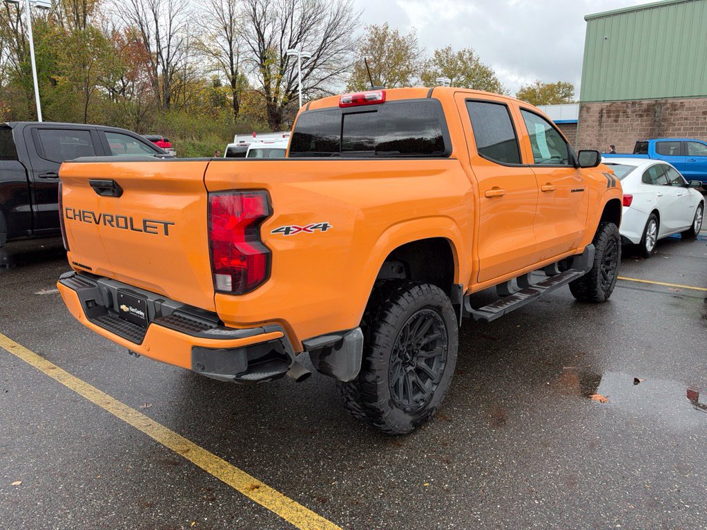 Used 2026 Chevrolet Colorado LT AWD/4WD image 9