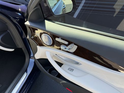 Used 2021 Mercedes-Benz E 350 Sedan image 14
